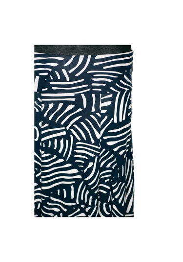 Barem Kadın Arzu Korsajlı 6 Parçalı Egzotik Yapraklar Lacivert Etek Lacivert