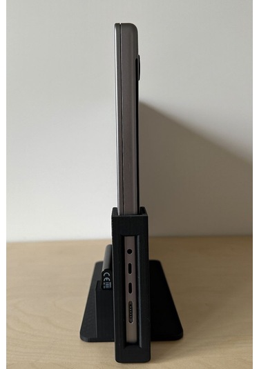 Dikey Laptop Standı Ssd Yuvalı