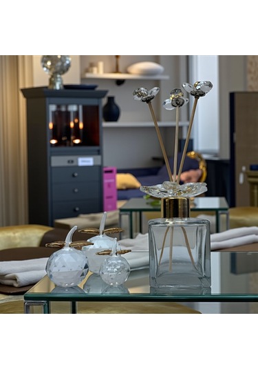 Dekoratif Kristal 7 Parça Set Üçlü Elma Ve Koku Şişesi Şeffaf Gold 01