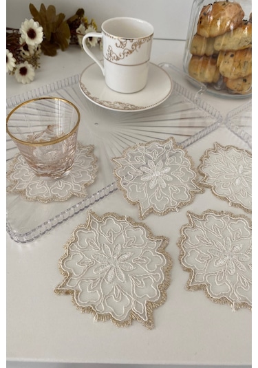 Istanblue Model 6 Adet Fincan Yanı Sunum Peçetesi - Gold Beyaz