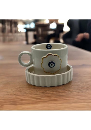 Altın Yaldız Çiçek Nazar Fincan Mug