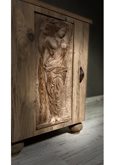 Roma Nın Sessiz Kızı Ahşap Oyma Komodin