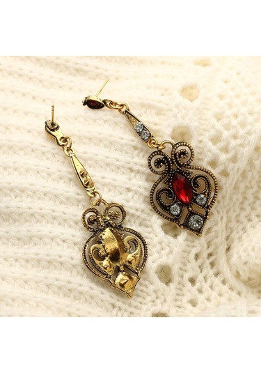 Kadınlar İçin Gümüş + Kırmızı Premium Kalite Retro Küpeler, Vinta Silver