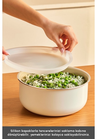 Karaca x Refika Swiss Crystal Almond Cream Easy Clıp 9 Parça Tencere Seti Ind