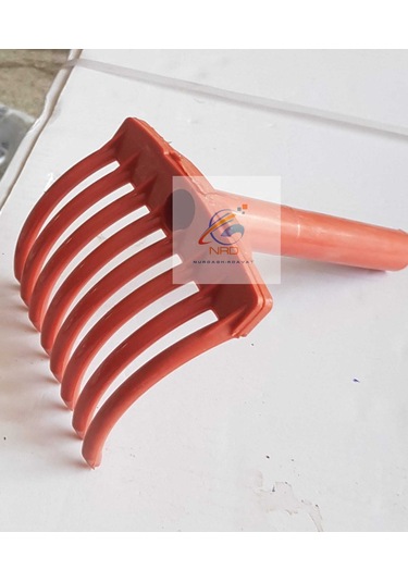 ZEYTİN TIRMIĞI 8 DİŞ  SAPLI VE VİDALI 5 ADET