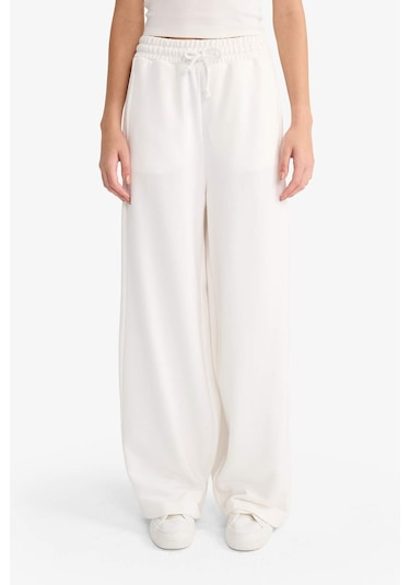 Defacto Barrel Fit Beli Bağcıklı Geniş Paça Eşofman Altı F3364ax25auwt32 Beyaz-wt32