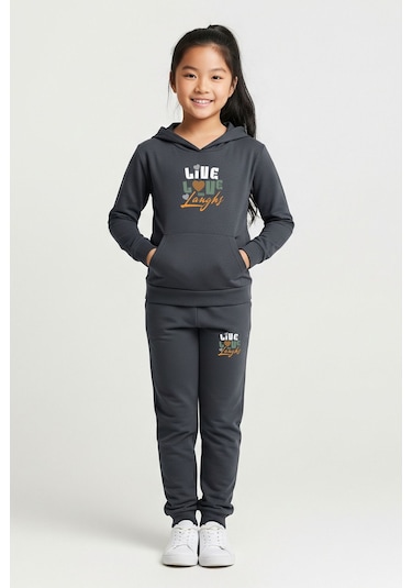 3'lü Kapüşonlu Kanguru Cepli Baskılı Kız Çocuk Eşofman Takımı Çok Renkli