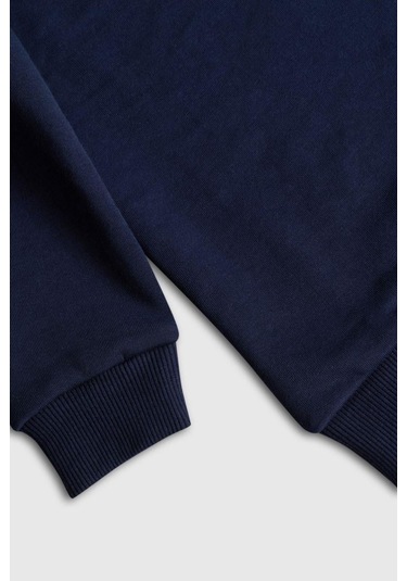 United Colors Of Benetton Erkek Çocuk Bnt-b23342 Sweatshirt Lacivert-2129 Lacivert