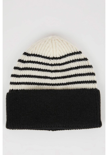 DeFacto Erkek Bebek Çizgili İçi Polarlı Triko Bere C8596A524WNBK27 Siyah