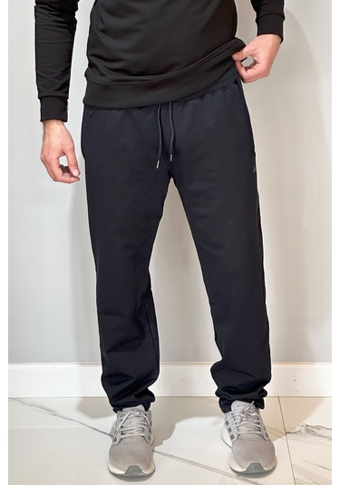 Paçası Düz Beli Lastikli 3 Cepli Erkek Eşofman Altı 4706 Lacivert Lacivert