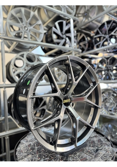 18'' 5x100 Bbs Fi R Forged Hava Kanallı Hyper Black Jant Modeli