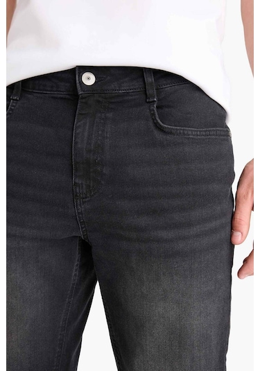 DeFacto Regular Fit Jean Bermuda Şort E5979AX25SMNM40