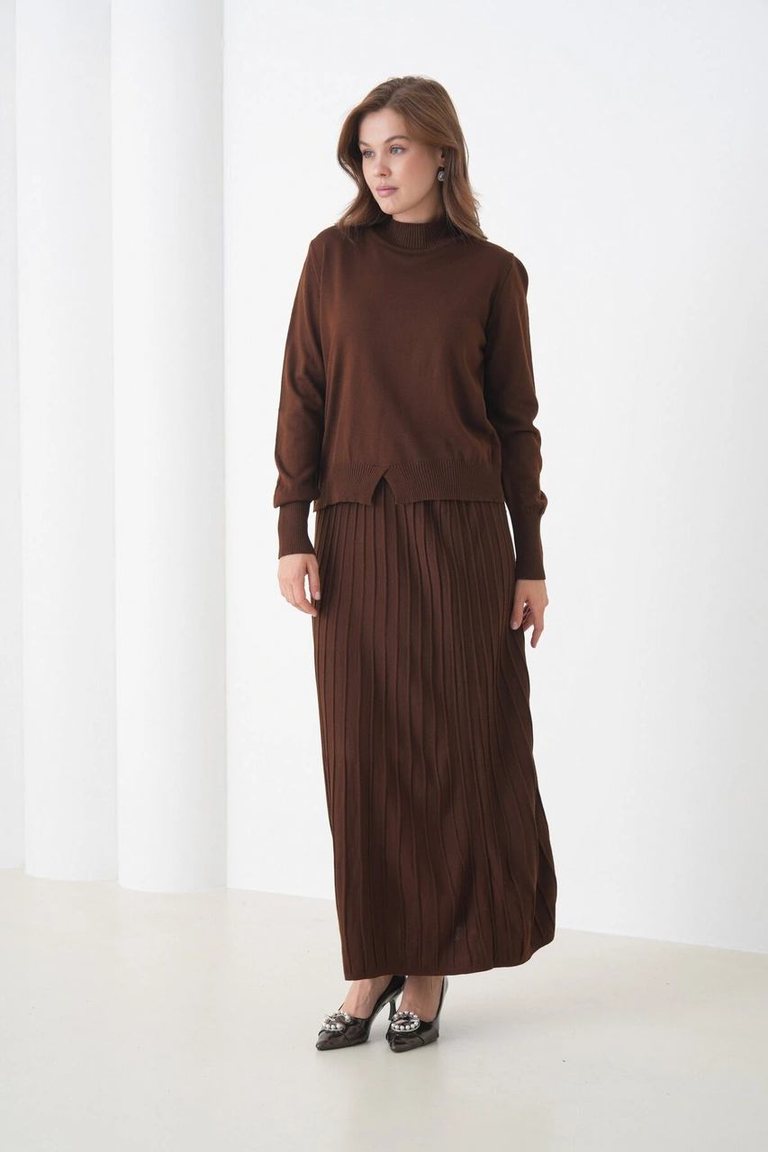 Kadın Pileli Etek Kazağı V Tasarım Tesettüre Uygun Örgü Triko Etek Kazak Takım Kahverengi