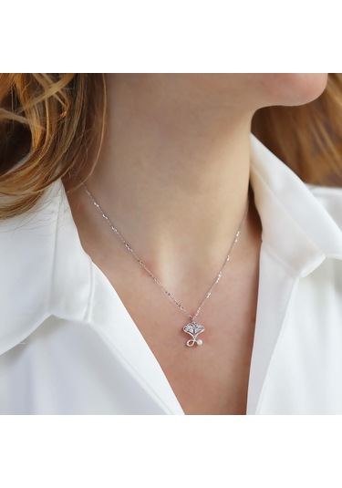 Nilüfer Çiçeği Gümüş Kolye Gümüş