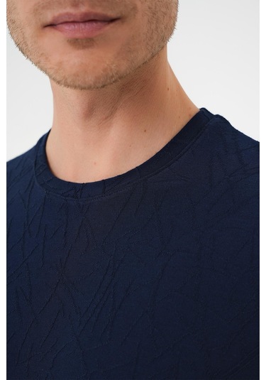 Comfort Fit Bisiklet Yaka Kabartma Desenli Casual Lacivert Tişört Ts 899 Lacivert