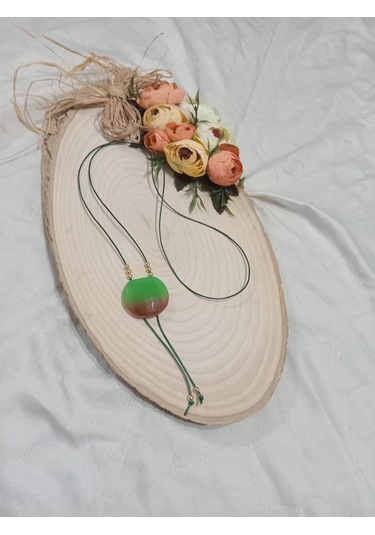 Deri İpli Yeşil Kolye Yeşil