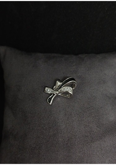 Siyah Kurdele Gümüş Takı Seti - Kolye Ucu, Küpe Ve Yüzük - Şık Ve Zarif Tasarım Gümüş