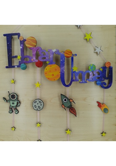 Deniztasarım Isme Özel Uzay Temalı Kapı / Duvar Süsü Çok Renkli