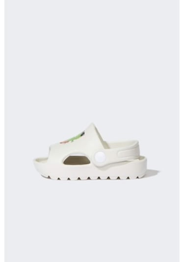 DeFacto Erkek Çocuk Tek Bantlı Düz Taban Eva Terlik E3342A525SMBG26 DeFacto Erkek Çocuk Tek Bantlı Düz Taban Eva Terlik E3342A525SMBG26