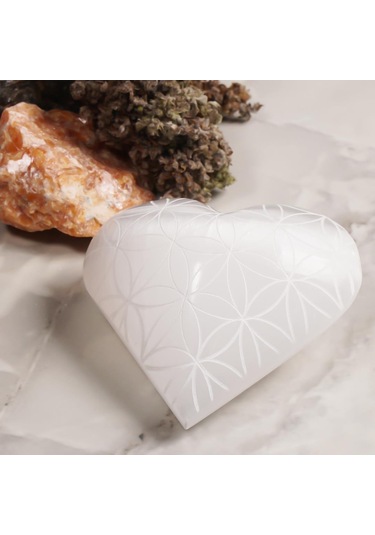 Selenit Yaşam Çiçeği Kalp Temalı Doğal Taş