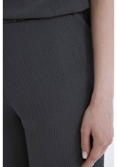 DeFacto Bürümcük Pantolon Wide Leg Geniş Bol Paça Esnek Belli C0200AX25SPAR104