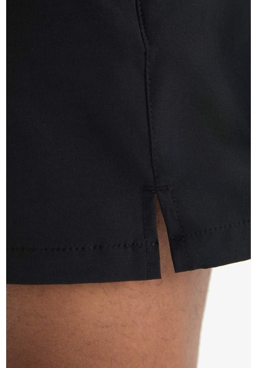 DeFactoFit Sporcu Baskılı Esnek Dokulu Kısa Boy Deniz Şortu B5952AX25HSBK81