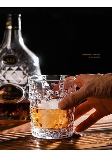 1 Adet 300 Ml Yaratıcı Gözlük Kupası Şarap Cam Viski Brendi Snifters Cam Şarap Kupası Kişilik Suyu Bira Bardağı Ev Drinkware Süt Kupası Gravür Altın