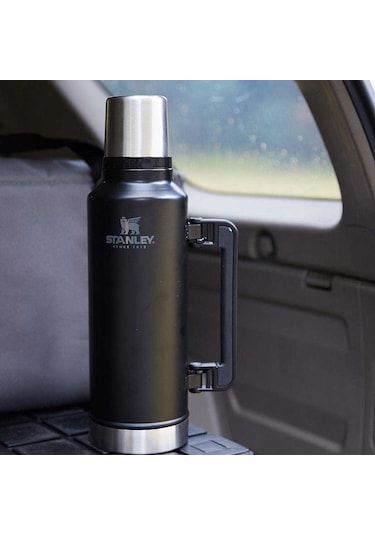 Stanley Klasik Paslanmaz Çelik Büyük Termos 1.9 L - 2Qt Siyah 3 Siyah