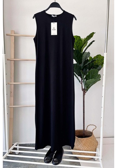 Sandy Kolsuz Elbise - Siyah