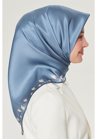 Armine İpek Eşarp Nostalji - 8553-82 Twill - 8128-08