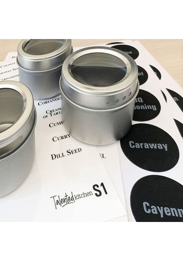 Padalink 12'li Çelik Manyetik Baharat Kavanoz Seti Görünür Kapağı, Dökme Ve Süzme Tasarım + 144 Adet Baskılı Etiket - Mutfak Gerekli Malzeme Gümüş