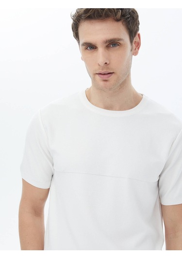 Beyaz Bisiklet Yaka Ters Örgü Triko Beyaz