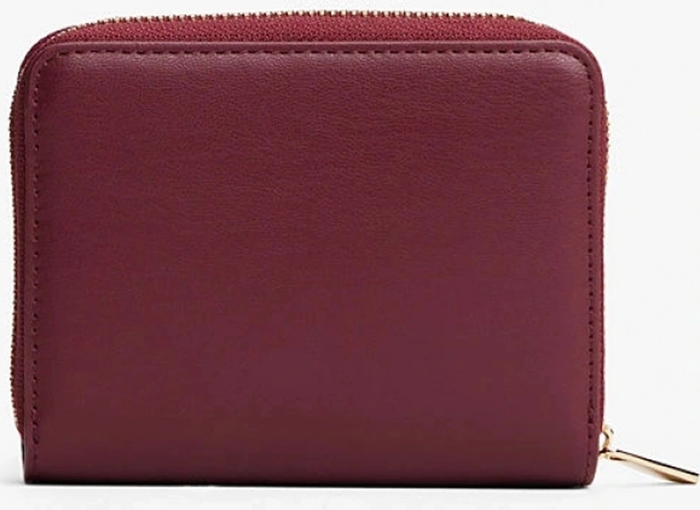 Tommy Hilfiger Th Icon Orta Boy Fermuarlı Kapaklı Kadın Mor Cüzdan Aw0aw17742vlp Mor Tommy Hilfiger Th Icon Orta Boy Fermuarlı Kapaklı Kadın Mor Cüzdan Aw0aw17742vlp Mor