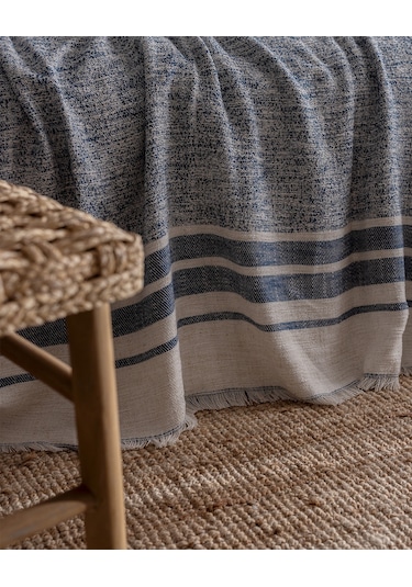 Madame Coco Castillones Çift Kişilik Pamuklu Yatak Örtüsü - Lacivert/ekru 8684427228791 Çok Renkli