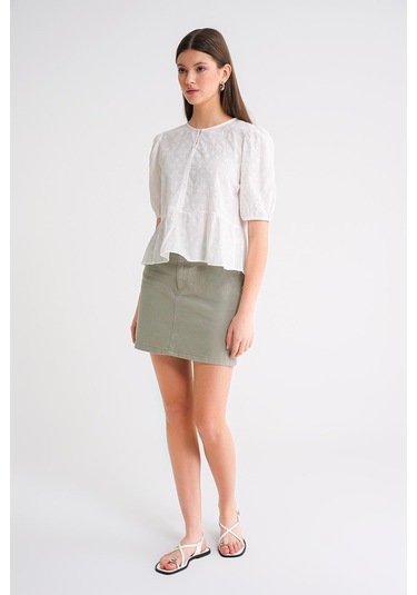 4688 Kadın Balon Kol Çiçek Desenli Peplum Bluz Beyaz Beyaz