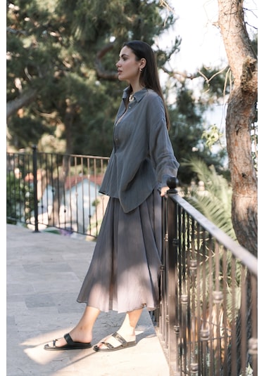 Calynn Sırt Dekolteli Çizgili Füme Keten Gömlek Füme