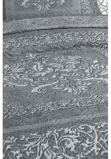 Holly Çift Kişilik Kapitone Yatak Örtüsü