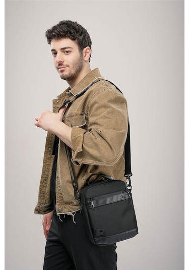 Ççs 31565 Askılı Çanta Siyah