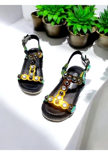 Yazlık İnci Ve Taş Detaylı Tokalı Ayarlanabilir Sandalet Yanar Döner Çok Renkli