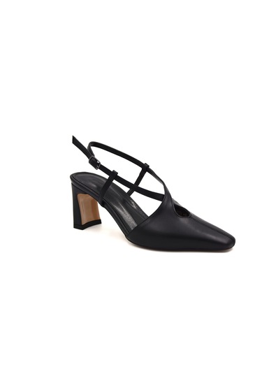 Beyaz London Burnu Kapalı Topuklu Kadın Ayakkabı Siyah Siyah