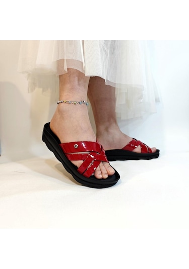Pierre Cardin 7485 Kırmızı Rugan Bayan Terlik Kırmızı