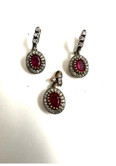 Gümüş Set Takım 1 Çift Küpe Ve 1 Kolye Yakut Ve Zirkon Taşlı