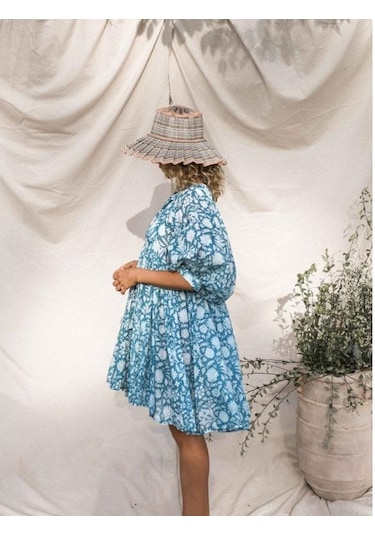 Yaz Kadın Elbisesi Moda Büyük Metre Gevşek Askılı Kişiselleştirilmiş Edebi Retro Avrupa Ve Amerikan Tarzı Baskılı Elbiseler Sarı