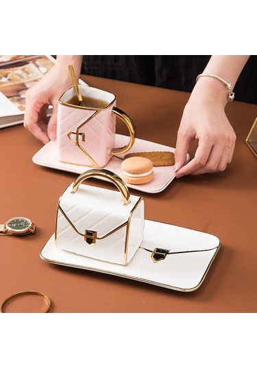 Özel Çanta Şeklinde Kahve Fincan Tabağı Ve Kaşık Seti Pembe Pembe