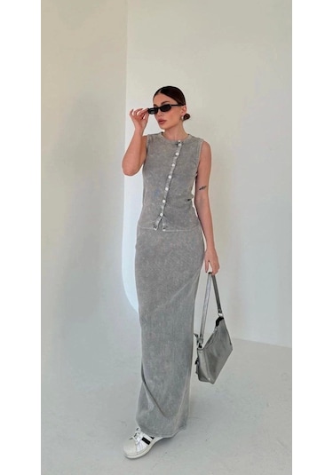 Uzun Etekli Önü Düğmeli Badi İkili Takım- Gri Gri