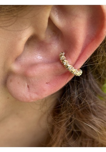 Sıkıştırmalı Kıkırdak Gold Taşlı Kadın Çelik Küpe