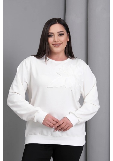 Çiçek Aplikeli Sweatshirt Beyaz