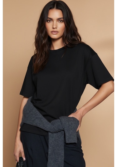 Soft&Basic Kadın %100 Organik Pamuk Oversize Fit Basic Yuvarlak Yaka T-shirt Siyah