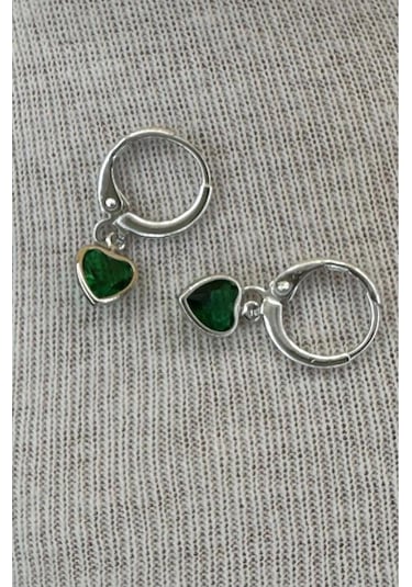 Kadın Gümüş Renk Zirkon Taşlı Kalpli Minimal Küpe Yeşil