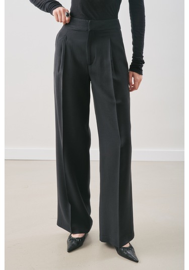 Dökümlü Tencel Pileli Pantolon Siyah Siyah